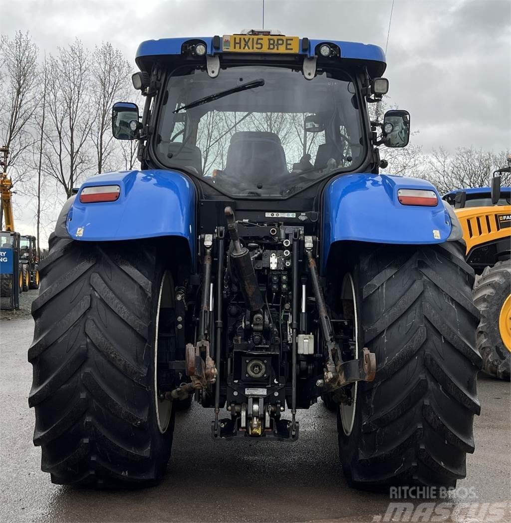 New Holland T7.270 Tractoren