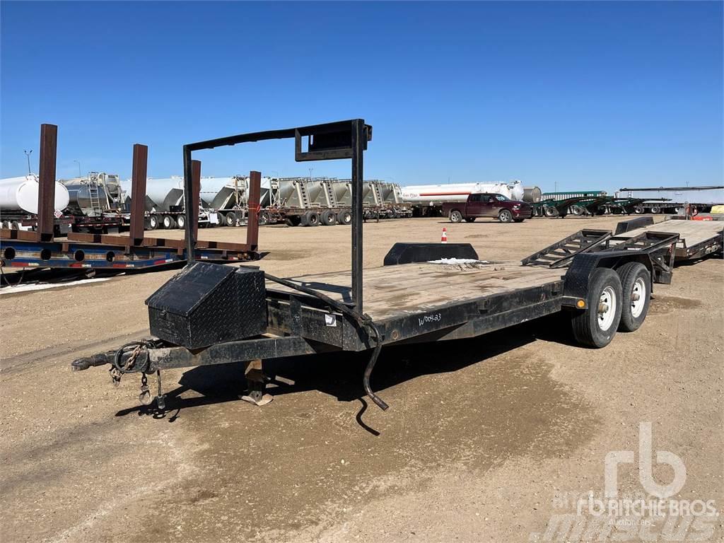 East Mfg TEXAS 20 ft T/A Dieplader