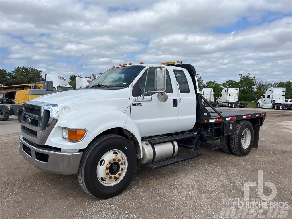 Ford F-750 Chassis met cabine