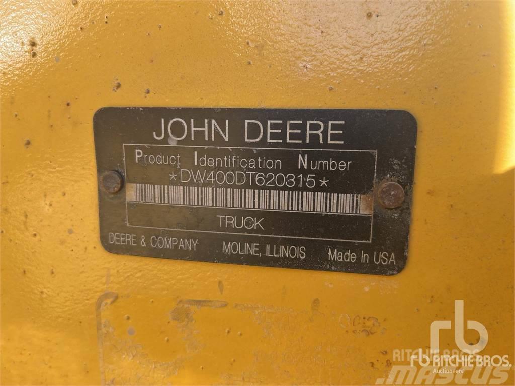 John Deere 400D Knik dumptrucks