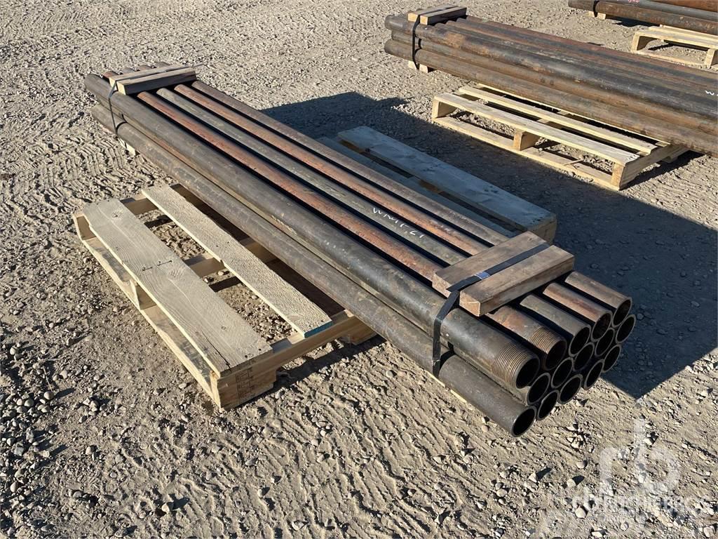  Quantity of (15) 7 ft 6 in Posts Overige veehouderijmachines