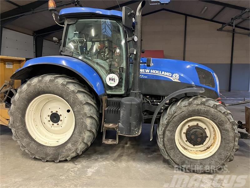 New Holland T7.170 RC CLASSIC Frontlift og PTO. Tractoren