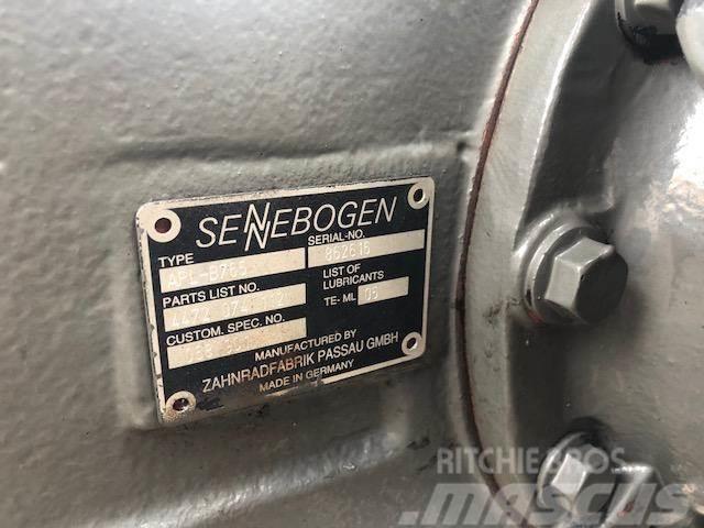 Sennebogen 825 axle COMPLET Assen