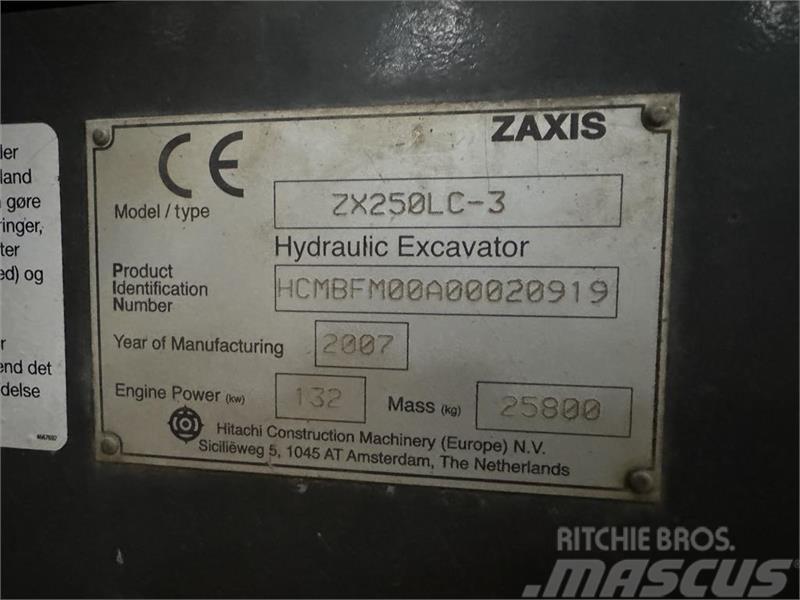 Hitachi Zaxis 250LC-3 Rupsgraafmachines