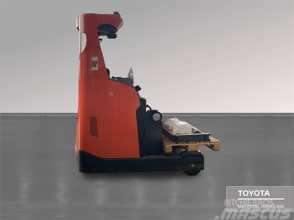 Toyota RRE160HC Reachtruck voor hoog niveau