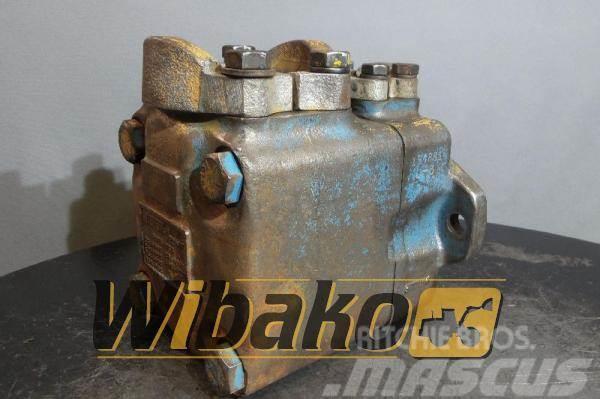 Vickers Hydraulic pump Vickers 45VQ50A11C2 Rupsdozers