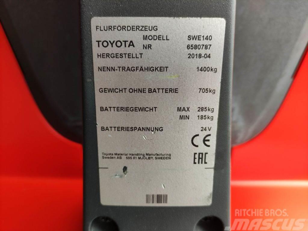 Toyota SWE140 Meeloop stapelaar